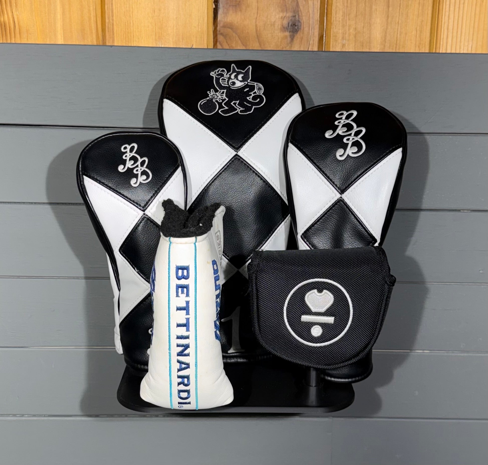 Classic 5 Piece Headcover Set Display