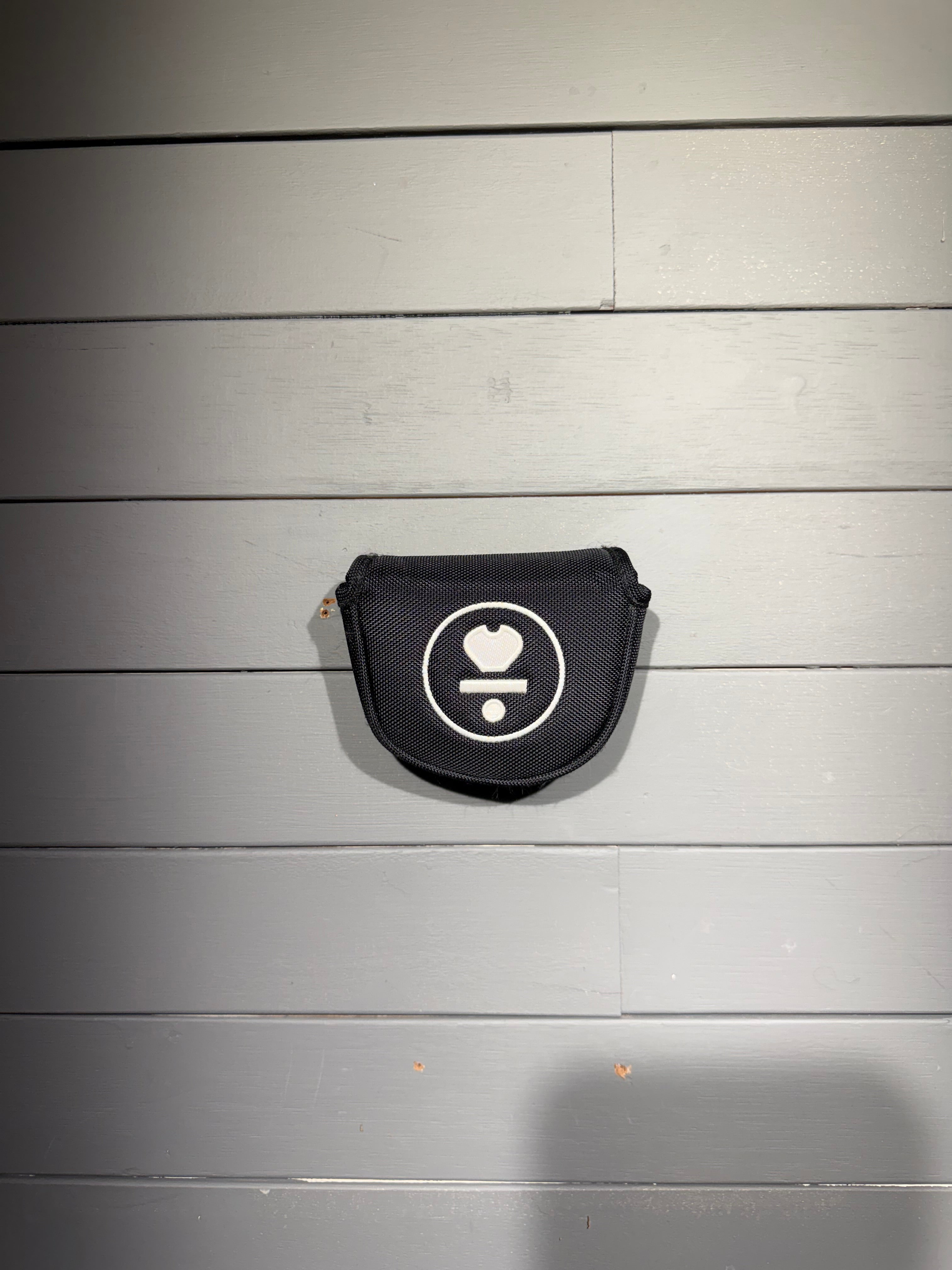 CENTER SHAFT Mallet Headcover Display