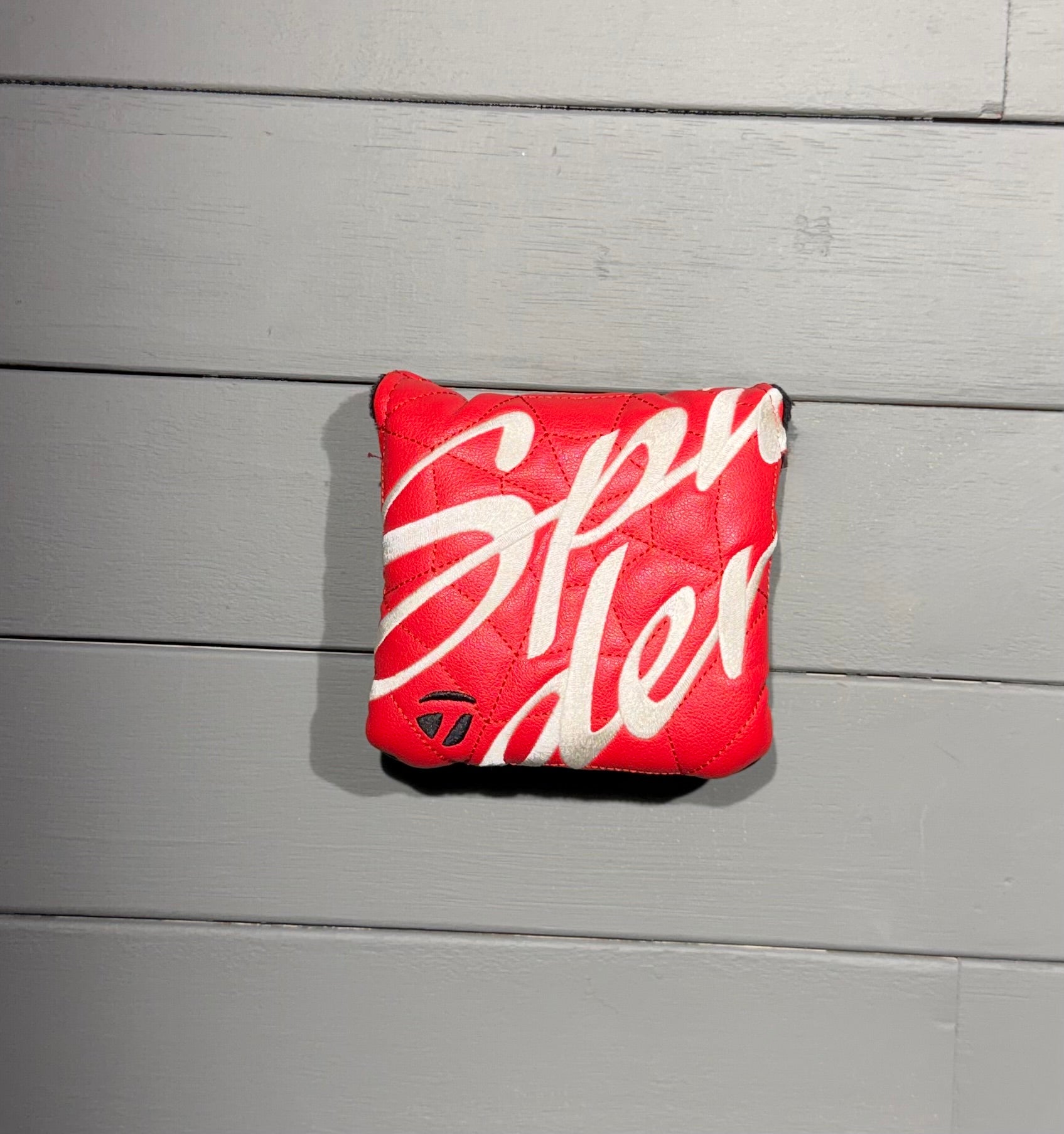 Regular Mallet Headcover Display (Wall or Shelf)
